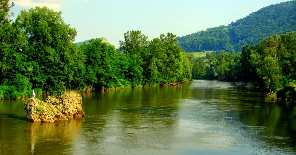683ea60dbd172_Bosna