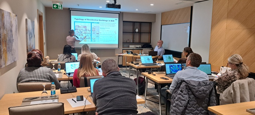 690c91c8157a1_Eclair 1